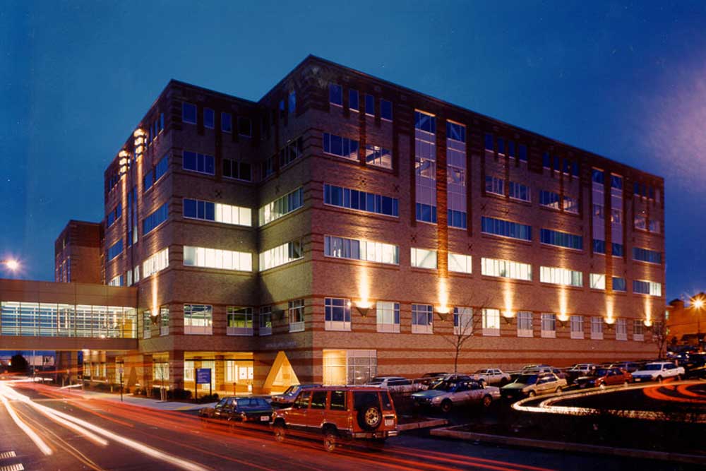Image of Rhode_Island_Hospital_Medical_Mall